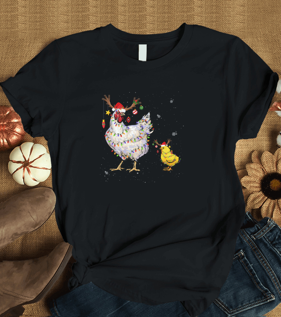 Funny Chicken Christmas Reindeer Lights Santa Hat Snowflakes T-Shirt
