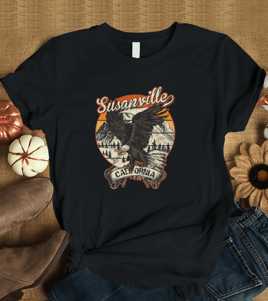 Susanville California Bald Eagle Mountain Retro Vintage T-Shirt