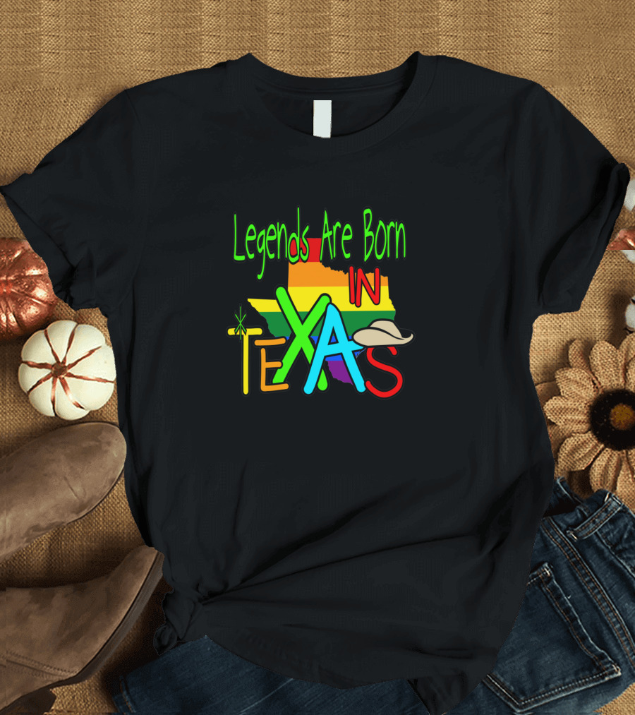 Legends Are Born In Texas Colorful Map Cowboy Hat Texas Souvenirs T-Shirt