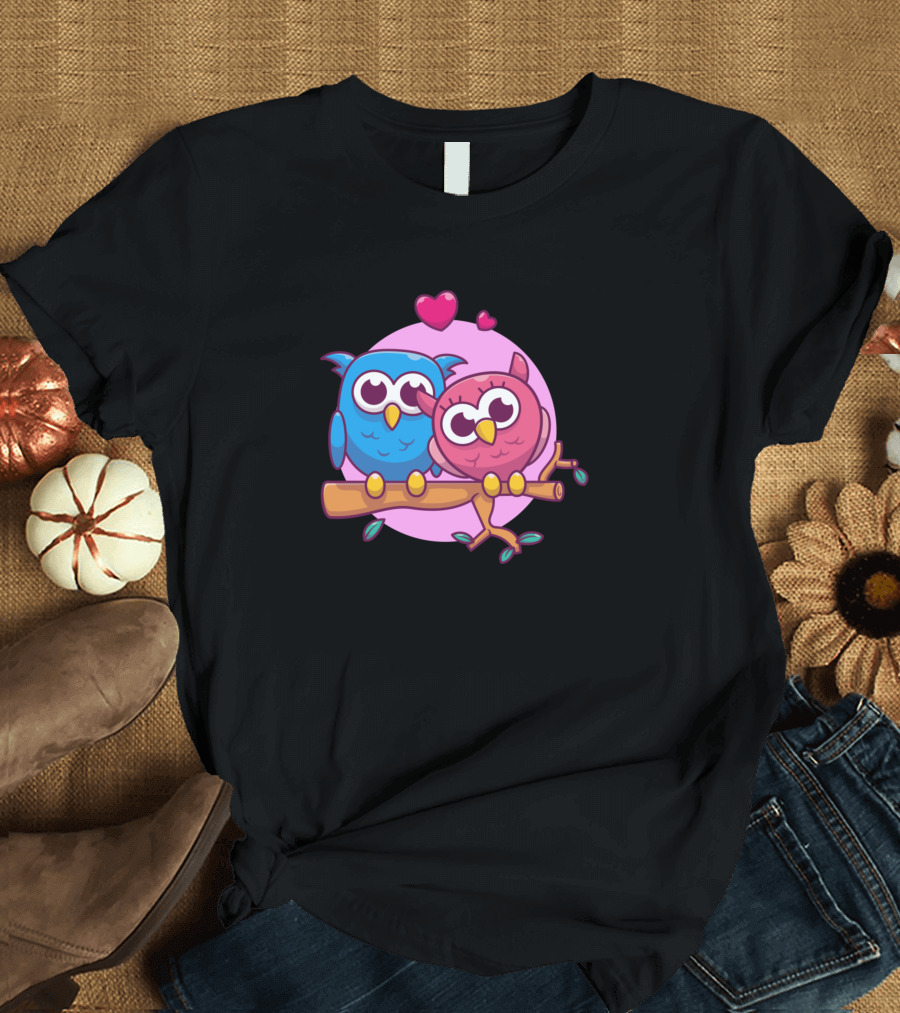 Couple Of Owl Cartoon Pink Hearts T-Shirt