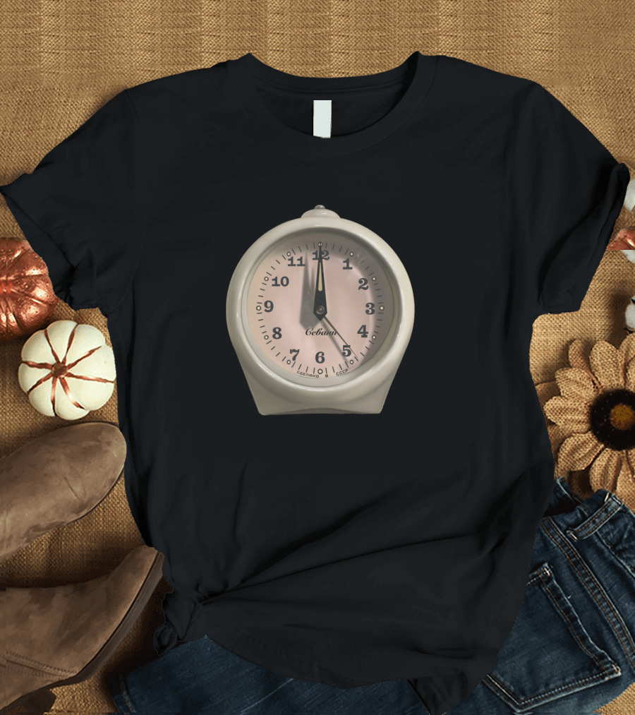 Soviet Čebakač Clock Face Timepiece T-Shirt
