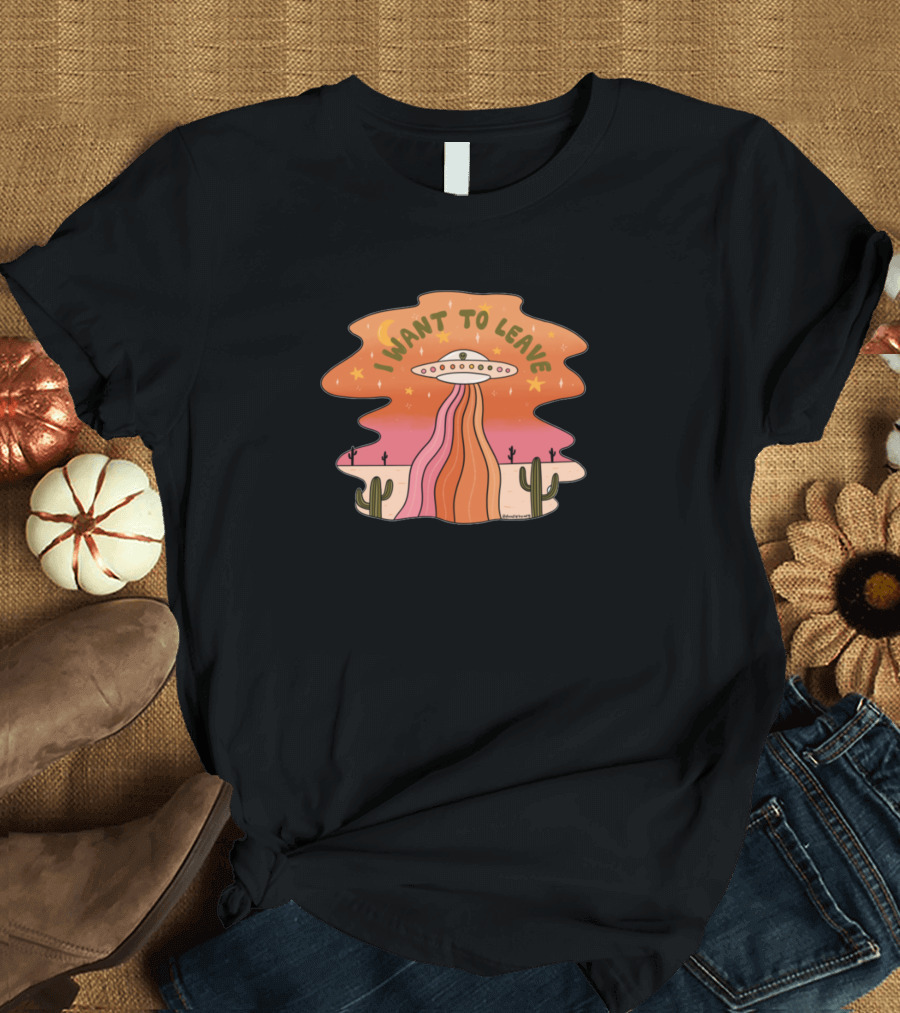 I Want To Leave UFO Desert Cactus Retro T-Shirt