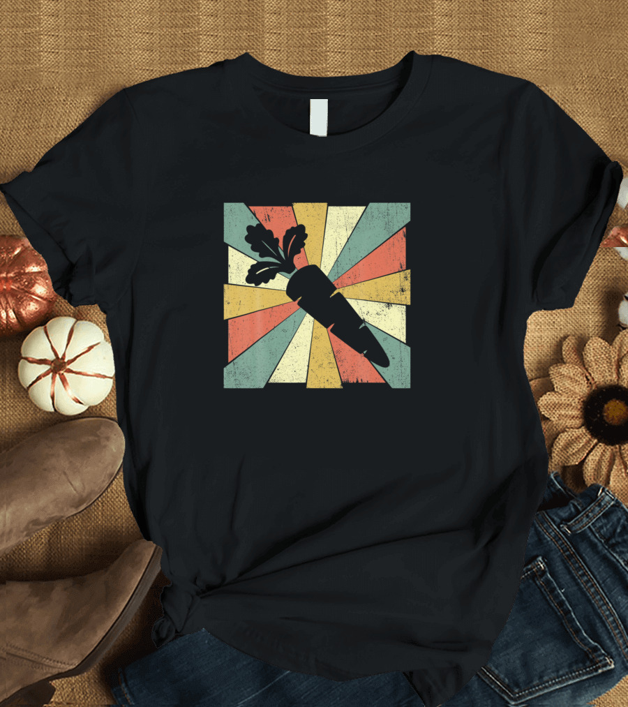 Vintage Carrot Vegetables Retro Sunburst Background T-Shirt