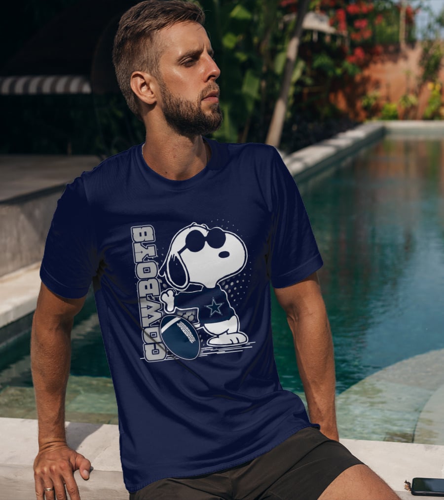 Cowboys Snoopy Football Star T-Shirt
