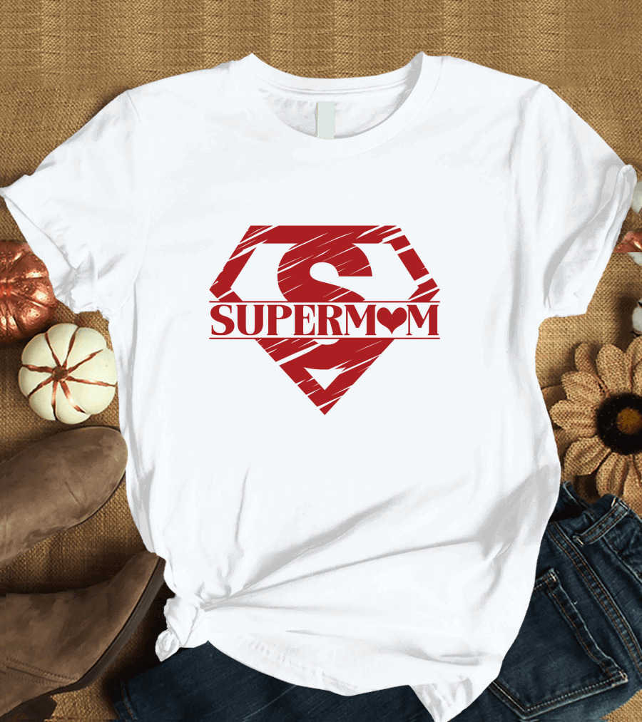 Supermom Shield Red S Logo with Heart T-Shirt