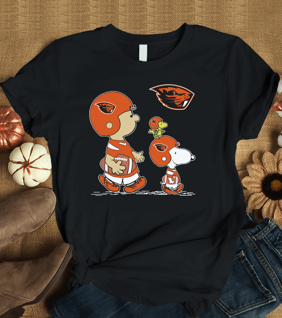 Oregon State Beavers Cartoon Characters Football Helmets T-Shirt