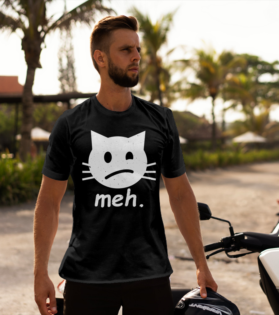 Meh Cat Face Halloween Humor T-Shirt