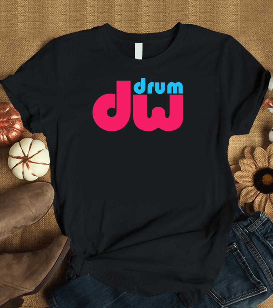 Dw Drum Music Instrument Bold Retro Text T-Shirt