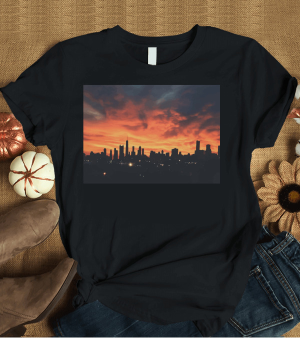 T-Shirt: Skyline Sunset Explosion Urban Horizon T-Shirt Skyline Sunset Explosion Urban Horizon T-Shirt