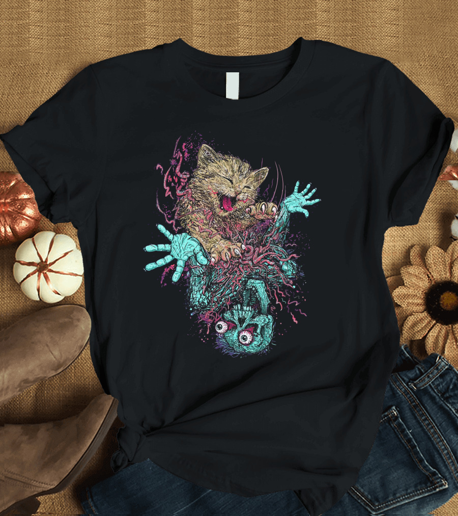 Zombie Nomz Cat Attacks Undead Creature with Worms T-Shirt