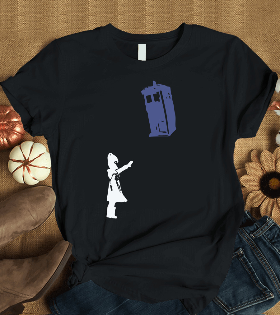 Stencil Doctor Who Tardis Child Iconic T-Shirt