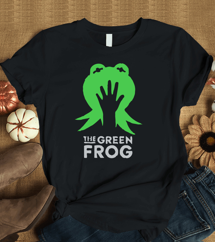 THE GREEN FROG Silhouette Hand Frog Image T-Shirt