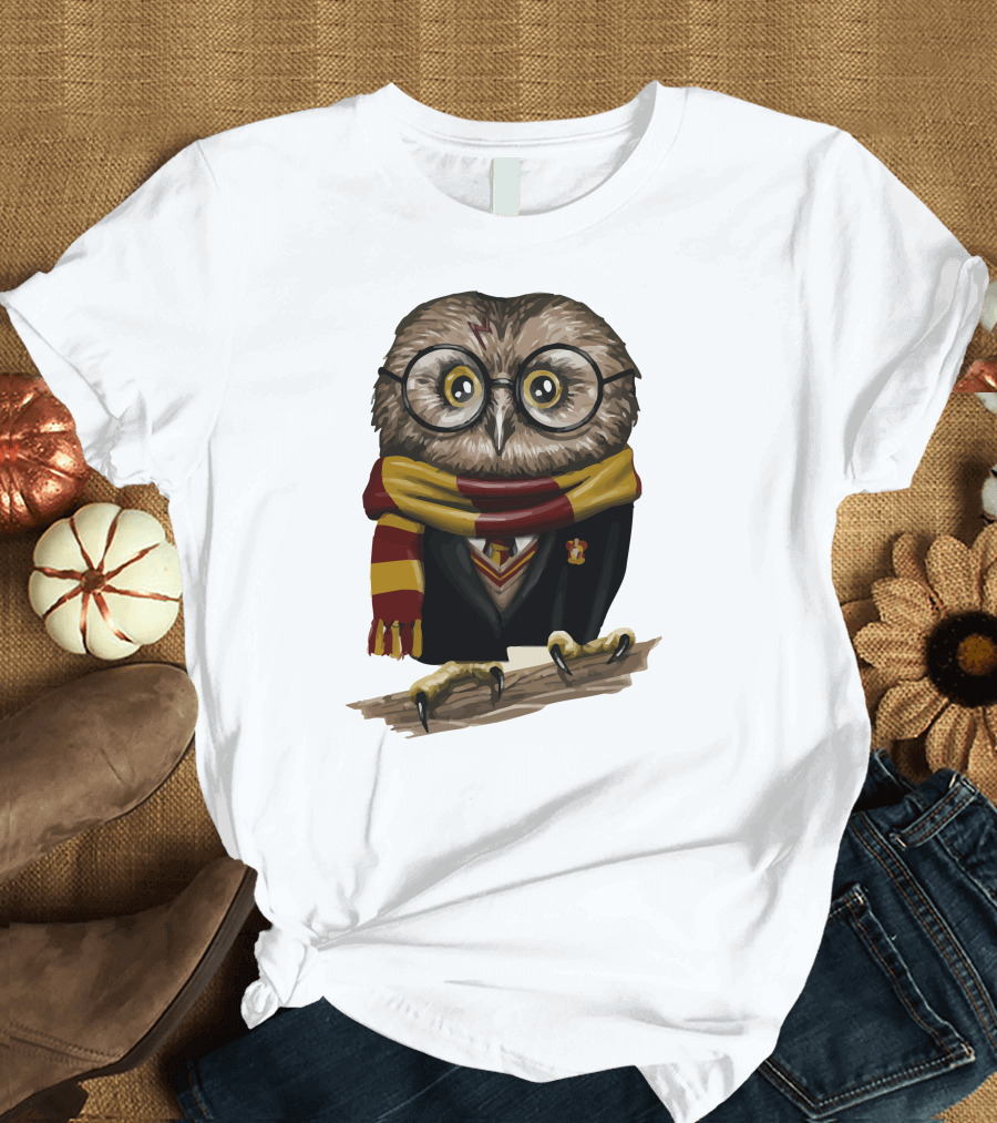 Owly Potter Gryffindor Owl with Glasses and Scarf T-Shirt