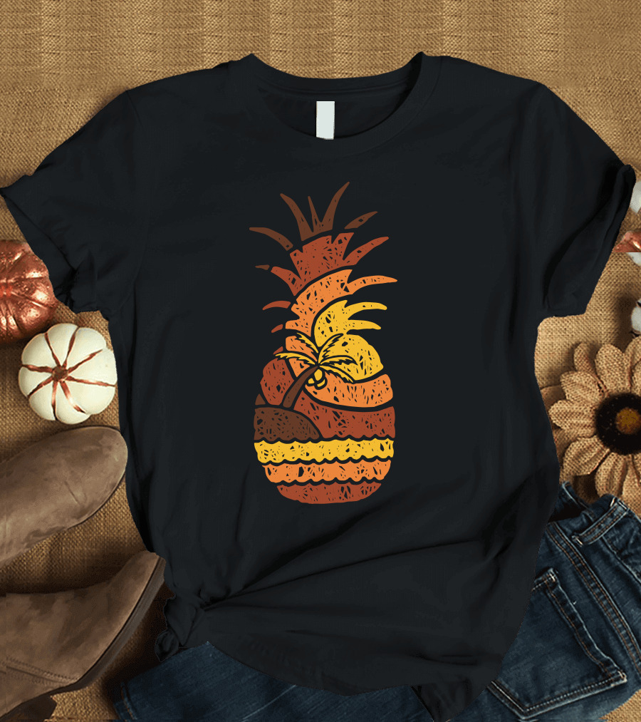 Pineapple Beach Palm Tree Sunset Iconic Tropical Scene T-Shirt