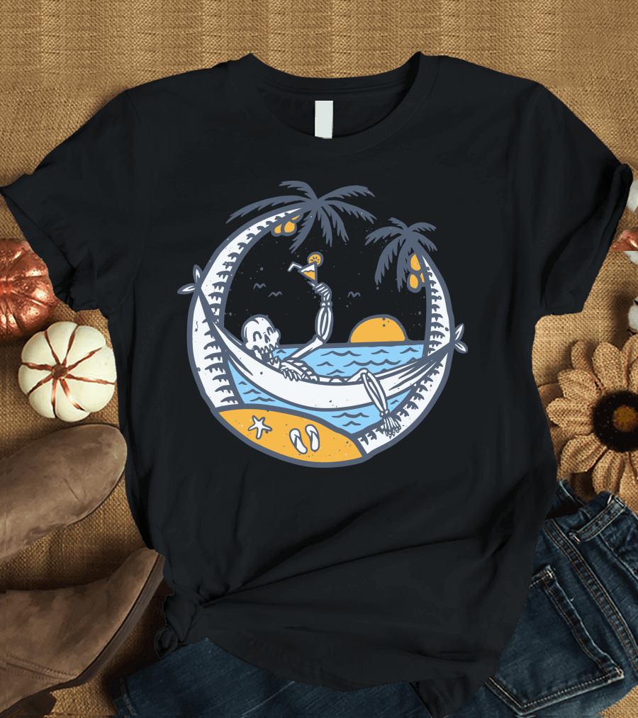 Skull Summer Relaxing in Tropical Sunset Hammock with Palm Trees and Ocean Waves T-Shirt