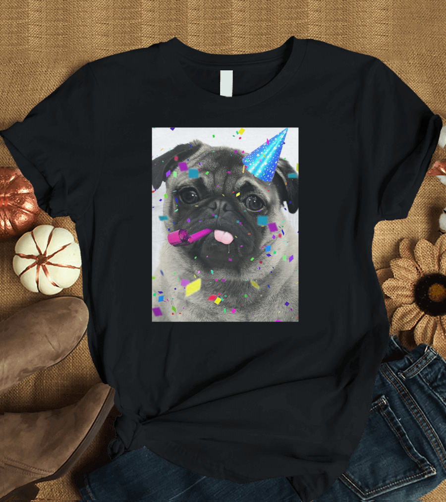 Happy Birthday Party Pug with Confetti and Party Hat T-Shirt
