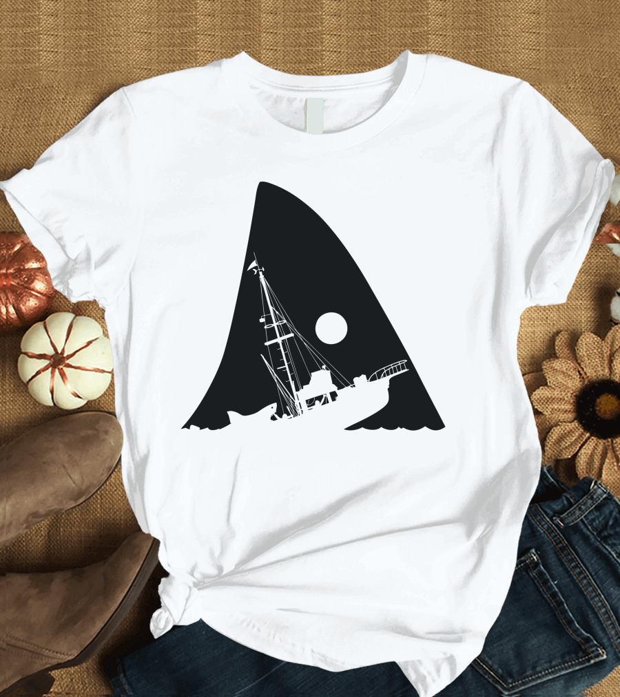 Jaws Shark Fin Ship Silhouette Under Moonlight T-Shirt