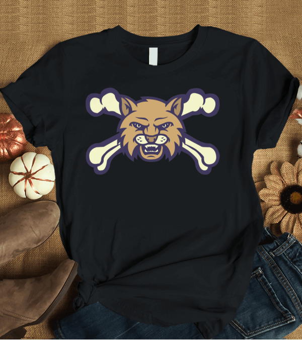 T-Shirt: Montana State Bobcats Skull and Crossbones T-Shirt Montana State Bobcats Skull and Crossbones T-Shirt