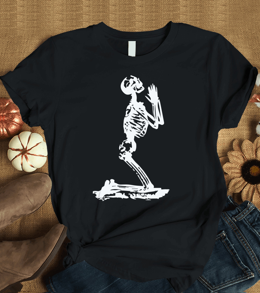 Funny Kneeling Skeleton Prayer Pose T-Shirt