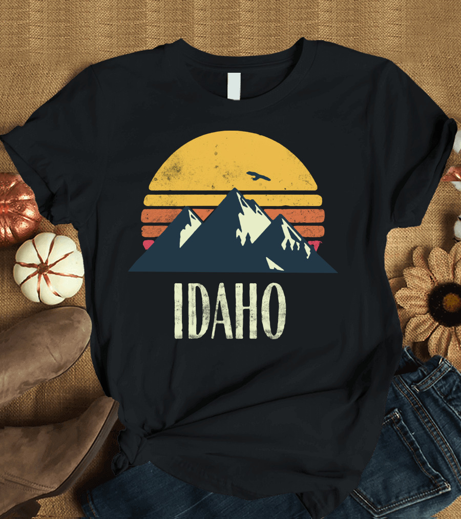 Idaho Mountains Sunset Bird T-Shirt