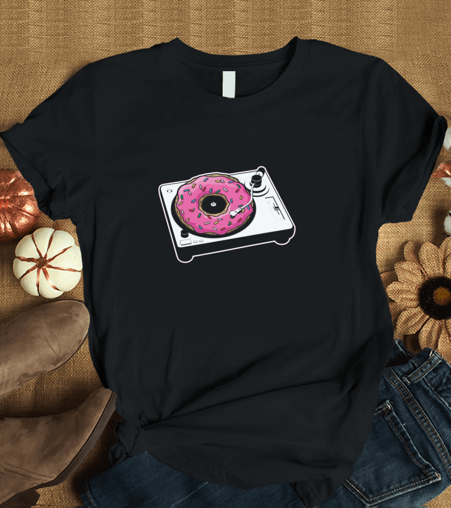 Donut Turntable Vinyl DJ T-Shirt