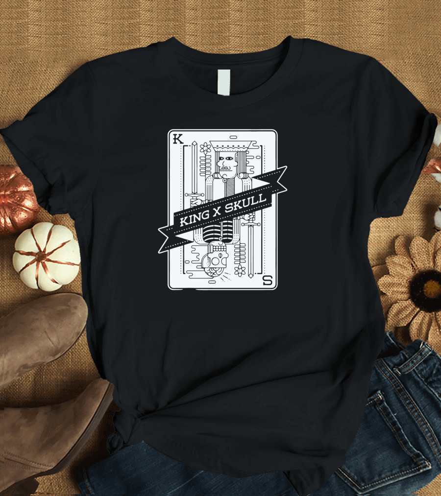 KING X SKULL PLAYING CARD K S T-Shirt