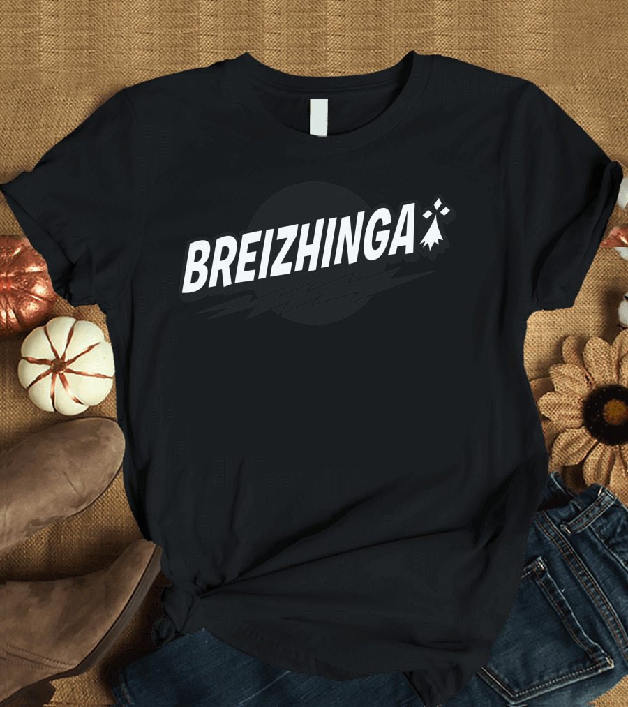 BREIZHINGA Breton Motif with Lightning Bolt and Gwenn Ha Du T-Shirt