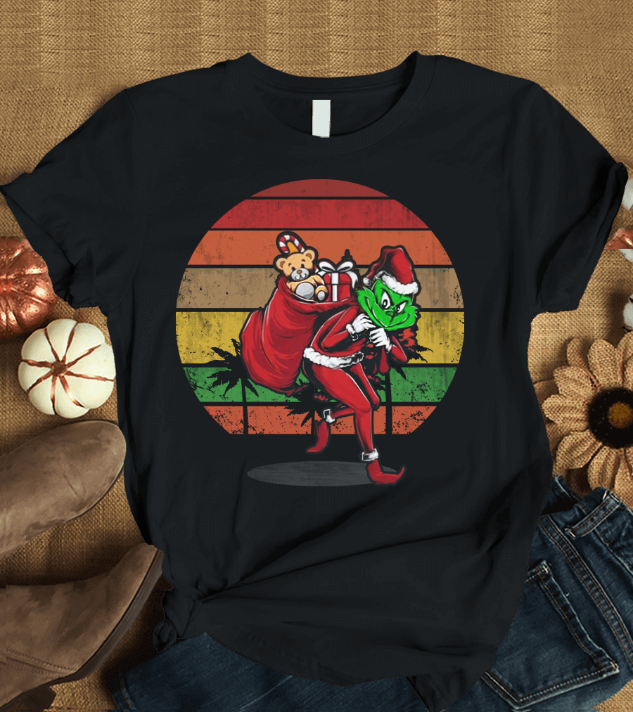 Grinch Stole Christmas Santa Sack with Teddy and Gifts Retro Sunset T-Shirt