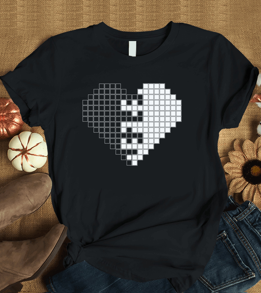Yin Yang Pixel Heart Lock The Love T-Shirt