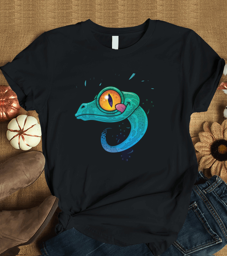 Hang In There Gecko with Bright Colors and Big Eye T-Shirt