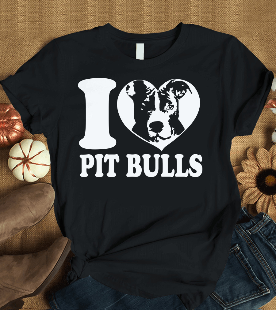 I Love Pit Bulls Heart Pit Bull T-Shirt