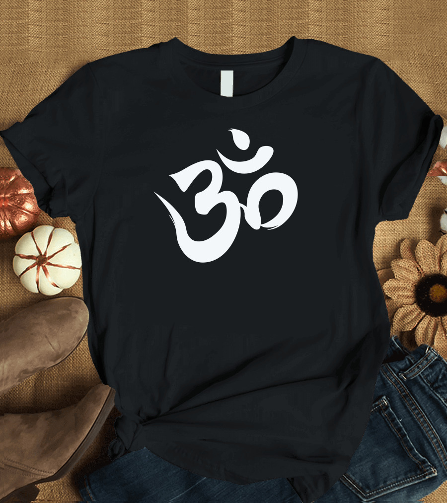 Om Symbol Minimalist T-Shirt