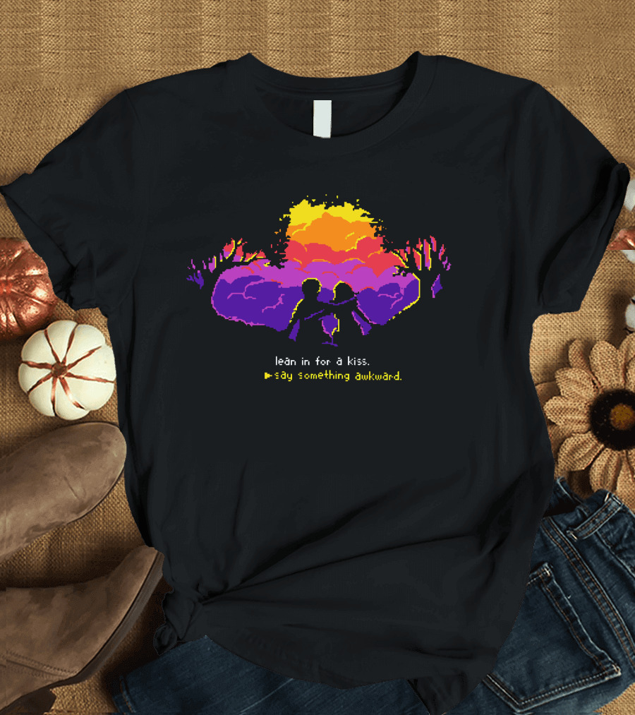 Lean in for a Kiss Say Something Awkward Perfect Moment Silhouette Sunset Scene T-Shirt