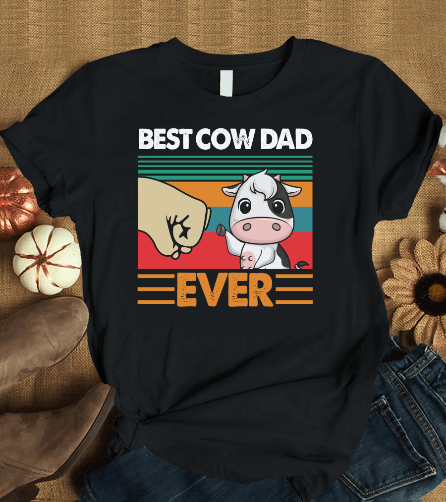 Best Cow Dad Ever Fist Bump with Cute Cartoon Cow and Retro Stripes T-Shirt