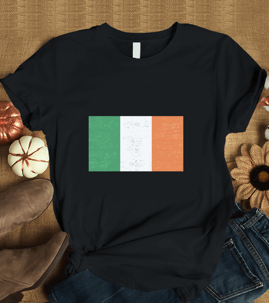 Grunge Irish Flag Ireland Distressed Vintage Look T-Shirt
