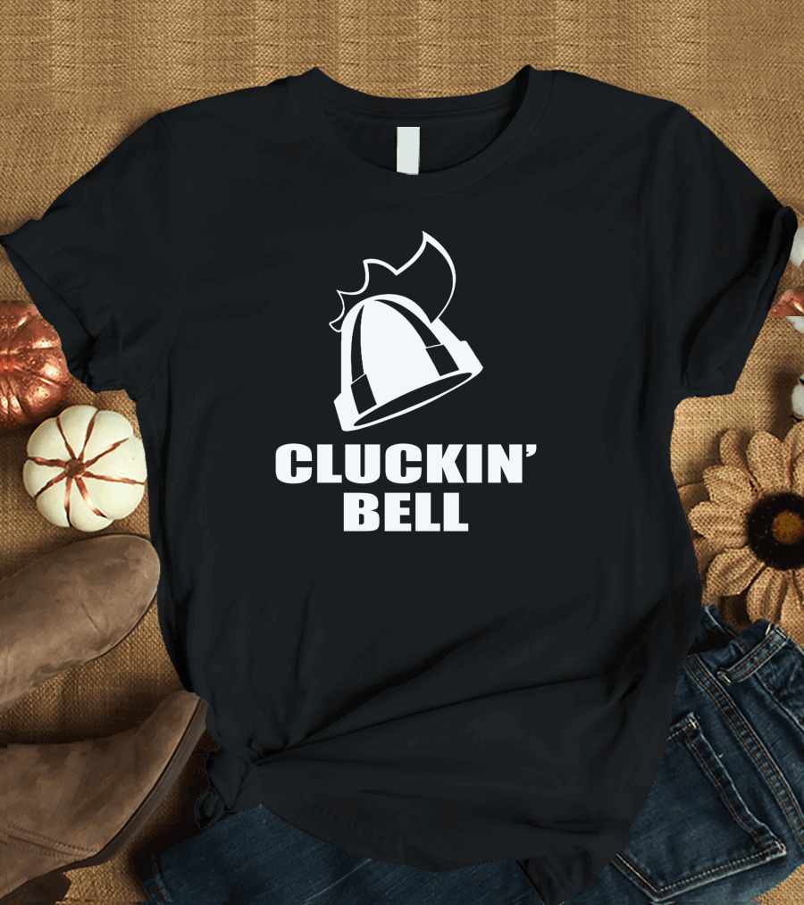 Cluckin' Bell Fast-Food Parody Logo from Grand Theft Auto Series T-Shirt