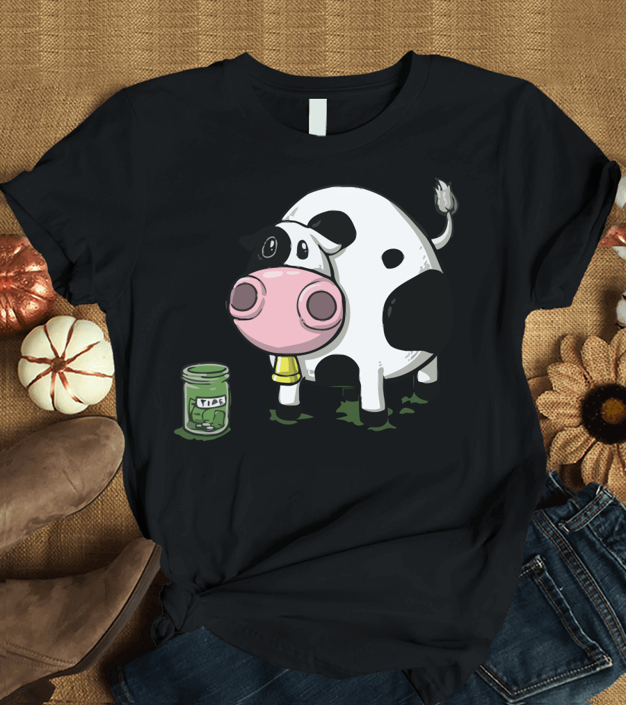 Cow Tipping Jars and Cartoon Cow T-Shirt