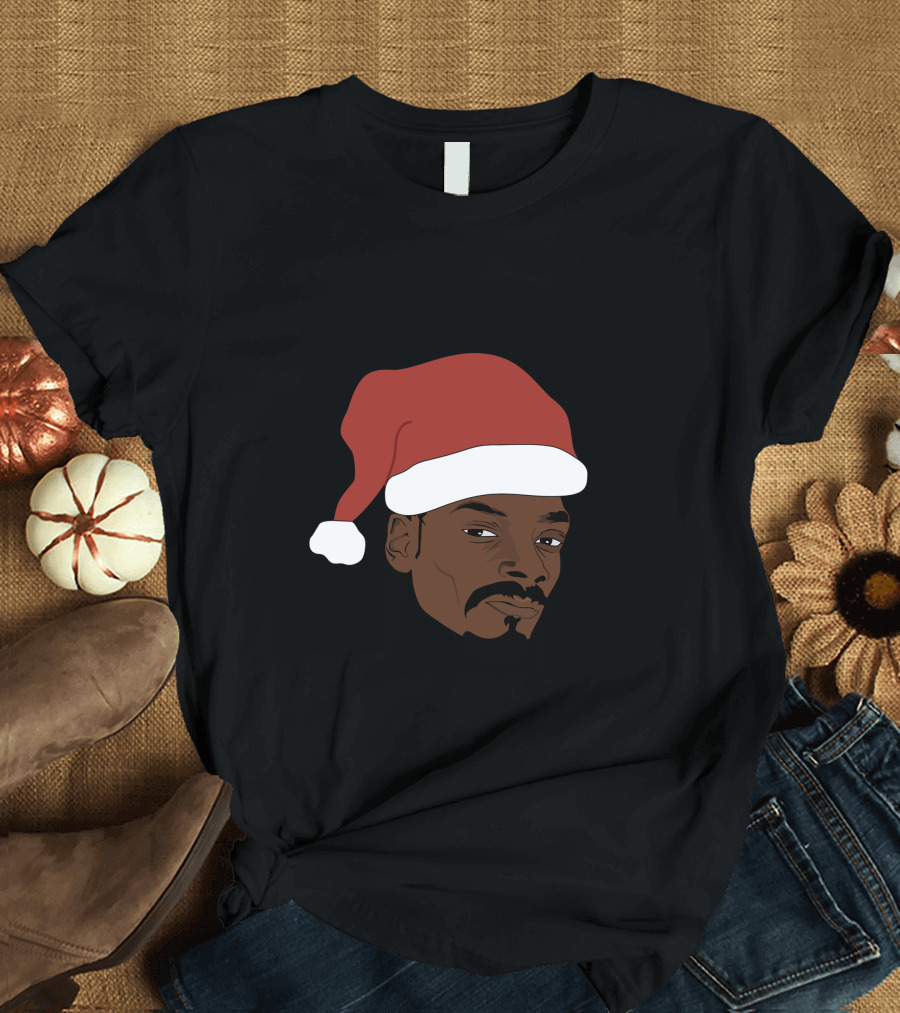 Twas The Nizzle Before Chrismizzle All Through The Hizzle Santa Hat Braids T-Shirt
