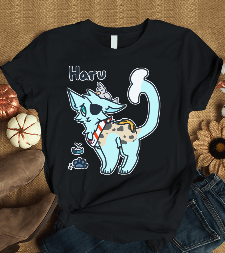 Haru Cat with Pirate Eye Patch and Parrot Fish Companion T-Shirt