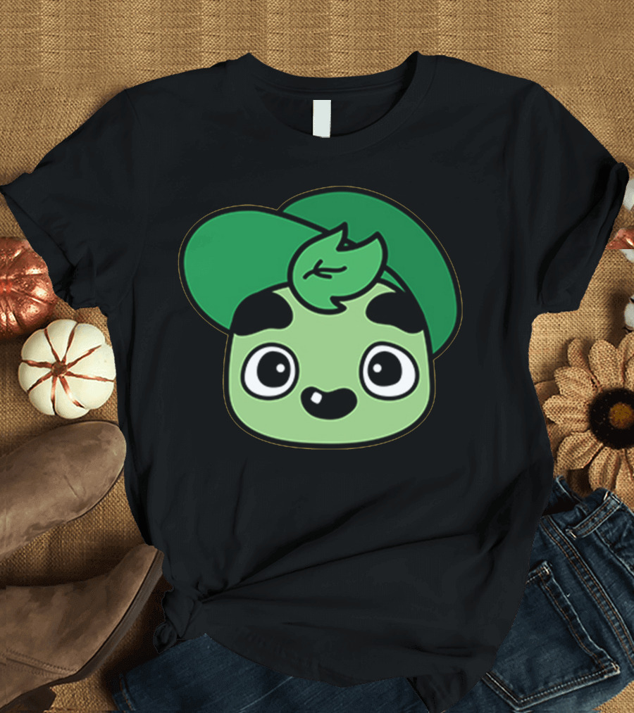 Baby Guava Cute Kawaii Green Cartoon Face T-Shirt