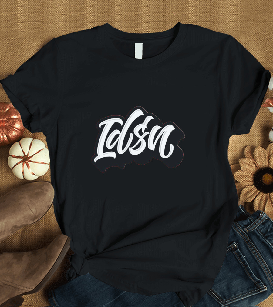 Idsn Arts Best T-Shirt