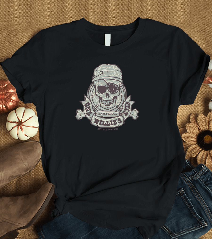 One Eyed Willie's Bar and Grill Astoria Oregon Skull Pirate T-Shirt