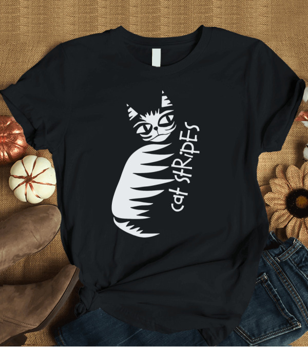 T-Shirt: Cat Stripes Stripy Feline Design with Eyes and Whiskers T-Shirt Cat Stripes Stripy Feline Design with Eyes and Whiskers T-Shirt