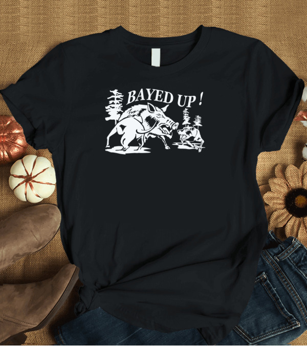 T-Shirt: Bayed Up Wild Hog and Hunting Dog Confrontation in the Woods T-Shirt Bayed Up Wild Hog and Hunting Dog Confrontation in the Woods T-Shirt