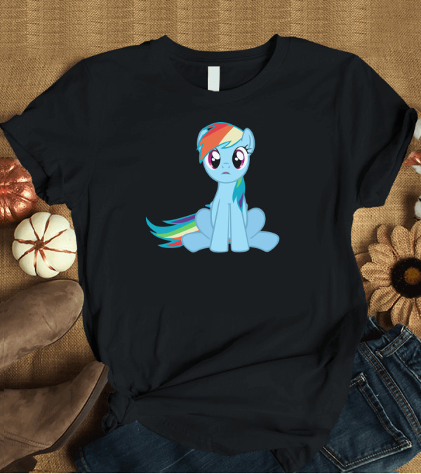 T-Shirt: My Little Pony Friendship Is Magic Rainbow Dash Sitting T-Shirt My Little Pony Friendship Is Magic Rainbow Dash Sitting T-Shirt