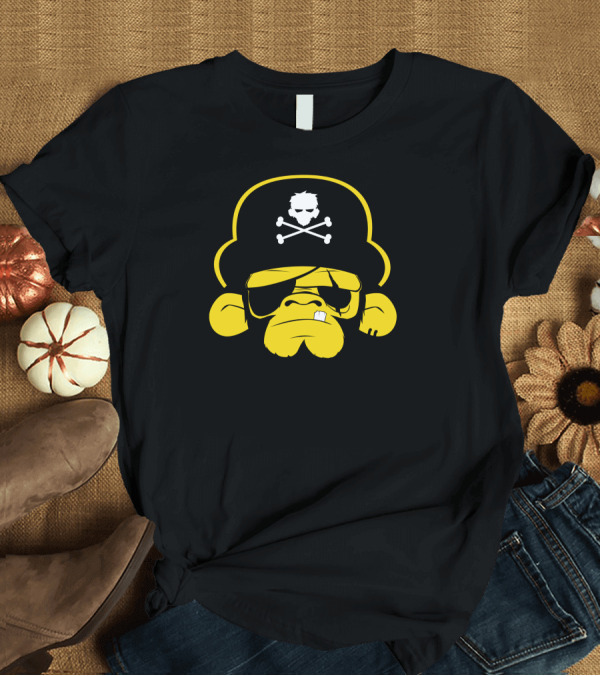 T-Shirt: Pirate Monkey Skull and Crossbones Eyepatch T-Shirt Pirate Monkey Skull and Crossbones Eyepatch T-Shirt