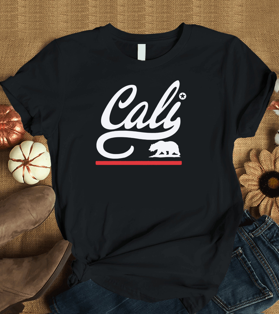 Cali Bear Star Red Line T-Shirt