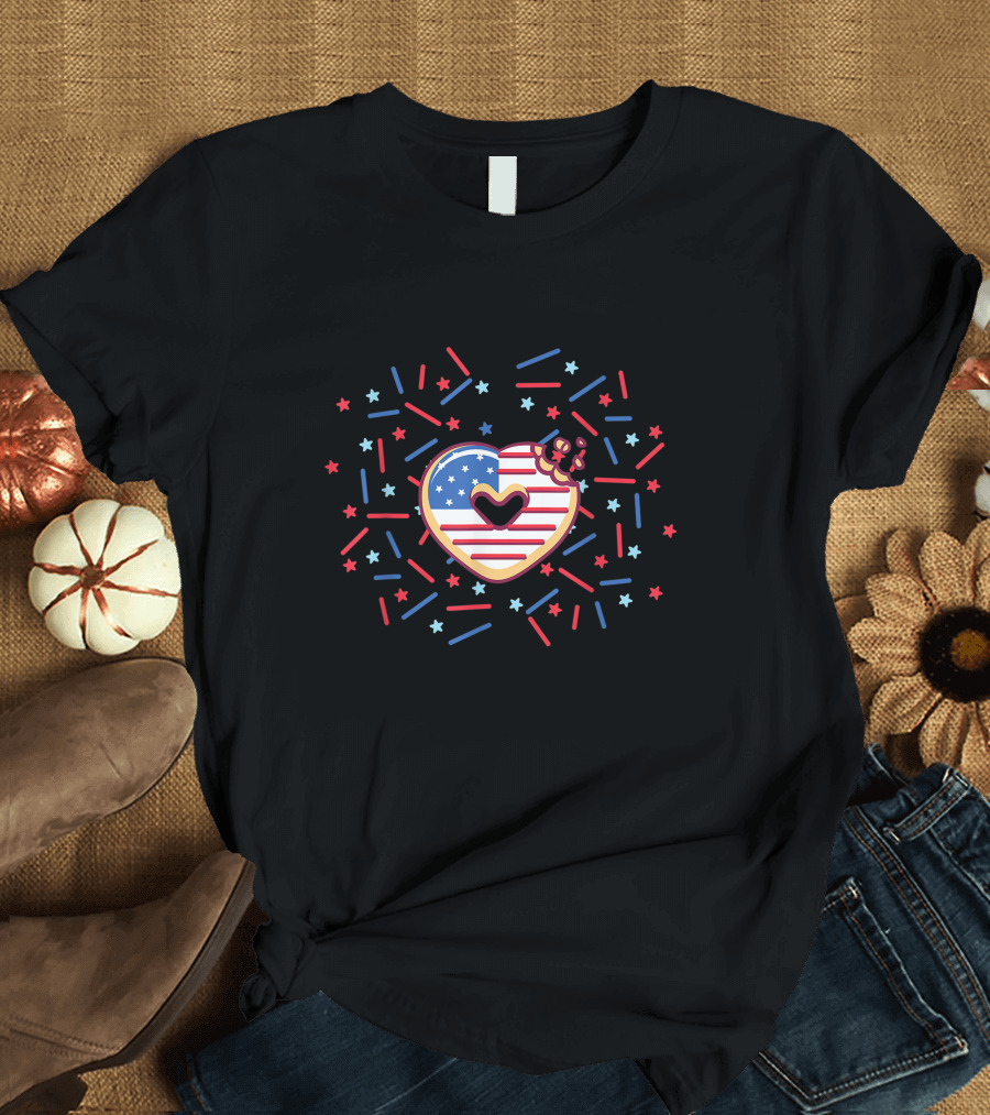Funny 4th Of July Doughnut America Flag Heart USA Patriotic T-Shirt