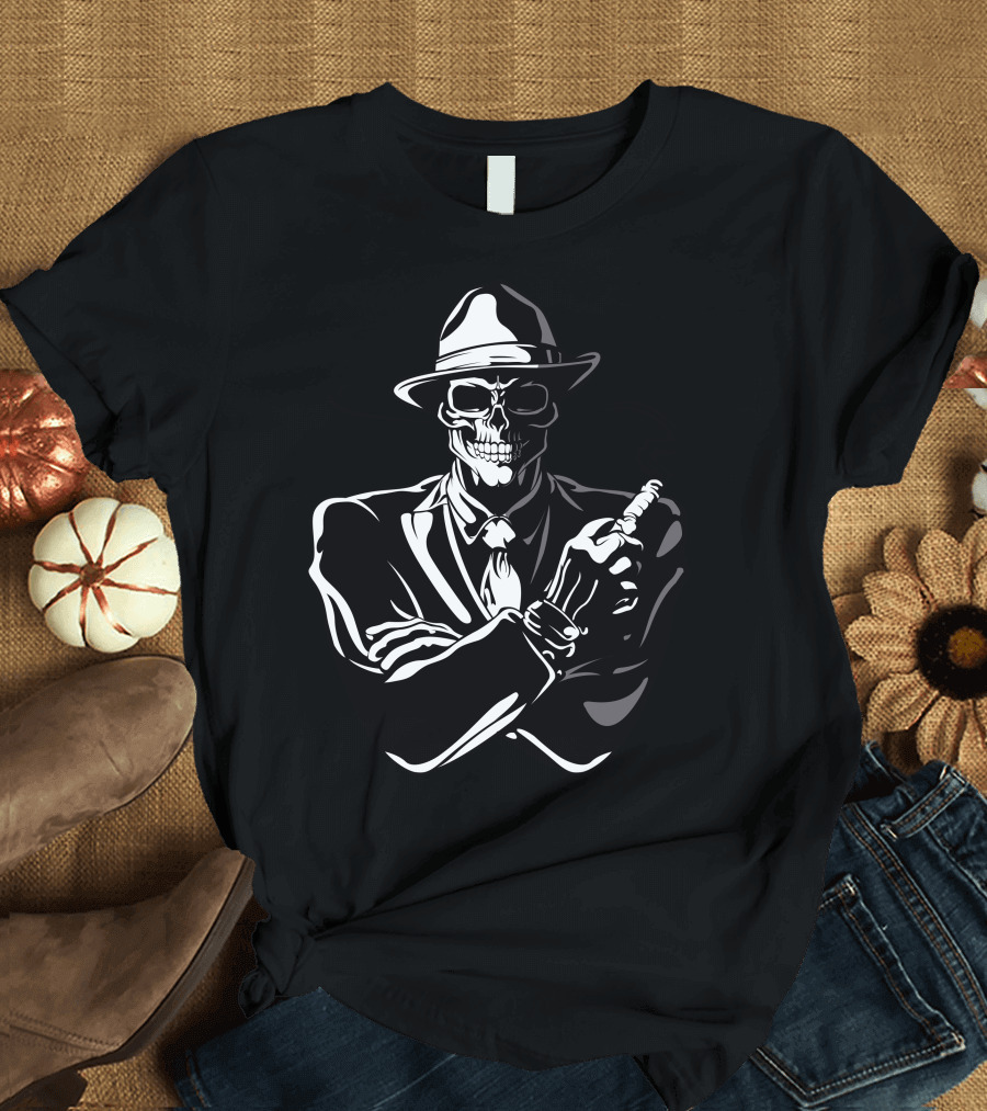 Skull Mafia Smoking Suit Fedora Retro Gangster T-Shirt