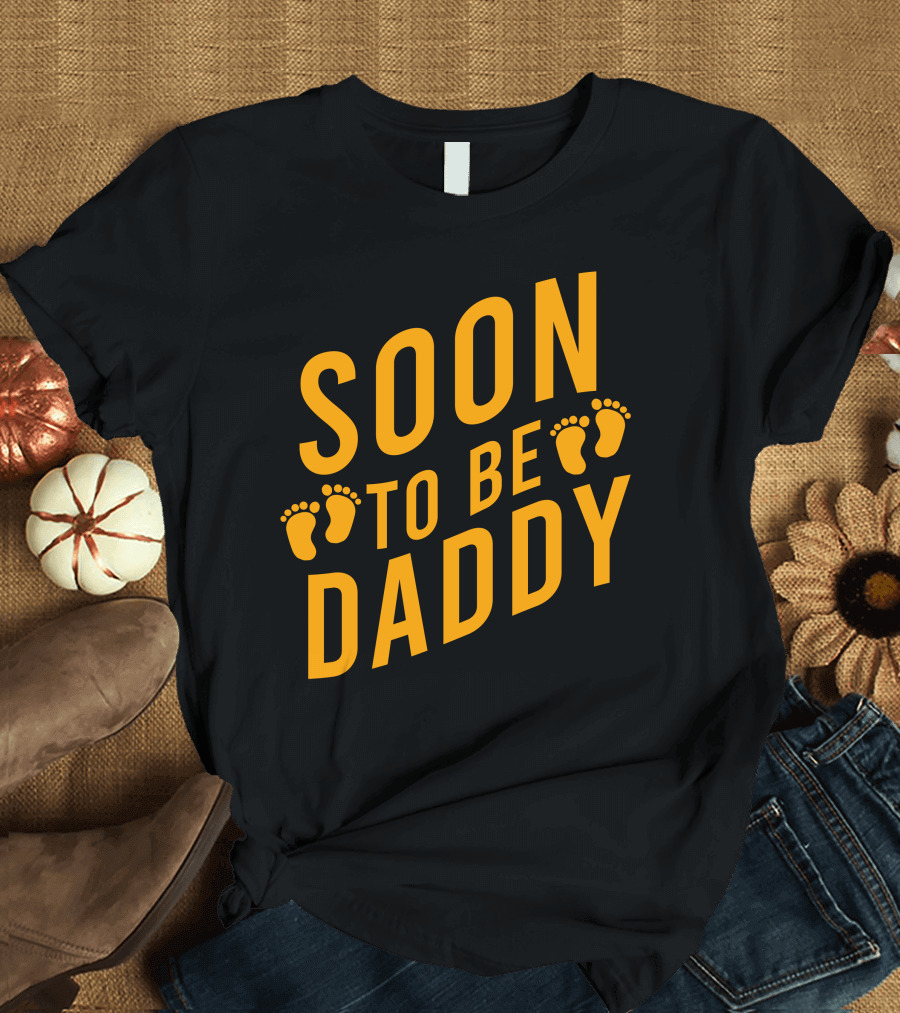 Soon To Be Daddy Footprints T-Shirt